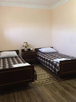 Отели типа «постель и завтрак» Ureni Ехегнадзор Двухместный номер с 2 отдельными кроватями-6