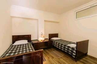 Отели типа «постель и завтрак» Ureni Ехегнадзор Двухместный номер с 2 отдельными кроватями-25